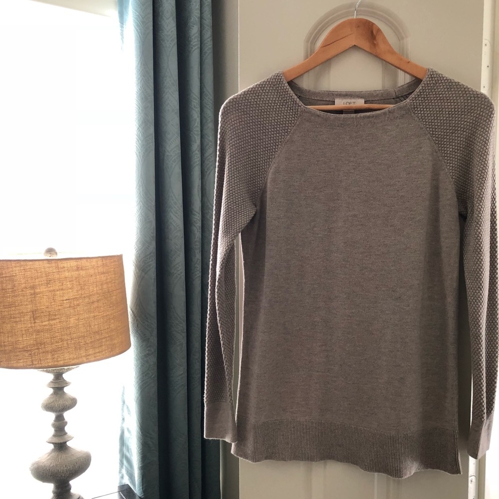LOFT | Taupe Sweater | S
